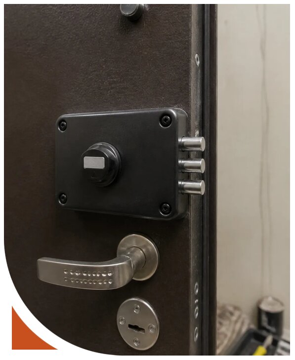 Замена накладного замка с выездом в Кизилюрте от 2582 р. | Разлок-Кзт